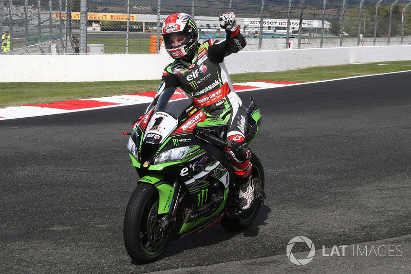 Race winner and 2017 champion Jonathan Rea, Kawasaki Racing