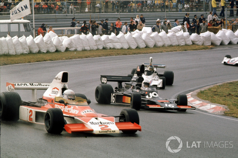 Jochen Mass,McLaren M23 Ford ve Tom Pryce, Shadow DN5A Ford