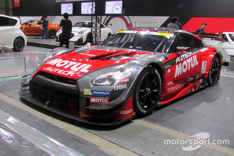#1 MOTUL AUTECH GT-R
