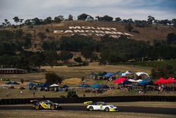 #911 Walkinshaw GT3, Porsche 911 GT3 R: Earl Bamber, Kevin Estre, Laurens Vanthoor