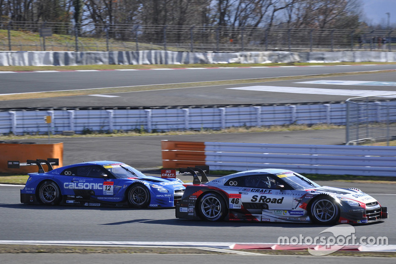 #12 カルソニック IMPUL GT-Rと#46 S Road CRAFTSPORTS GT-R