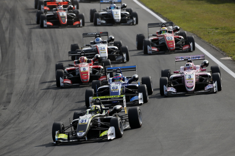Lando Norris, Carlin Dallara F317 - Volkswagen