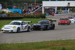 #6 BC Vision Motorsport, İsmet Toktaş, Porche 997 GT3, #2 Borusan Otomotiv Motorsport, Bilal Saygili
