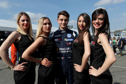 Giacomo Altoè, West Coast Racing, Volkswagen Golf GTi TCR with Grid girls
