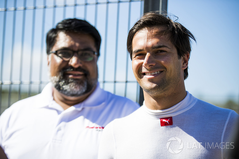 Nelson Piquet Jr., Panasonic Jaguar Racing