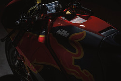Red Bull KTM Factory Racing RC16