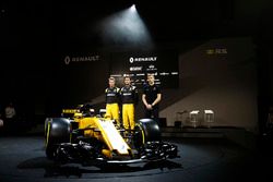 Nico Hulkenberg, Renault Sport F1 Team, Jolyon Palmer, Renault Sport F1 Team and Sergey Sirotkin