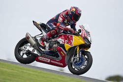 Stefan Bradl, Honda World Superbike Team