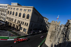Sebastian Vettel, Ferrari SF70H, Sergio Perez, Sahara Force India F1 VJM10