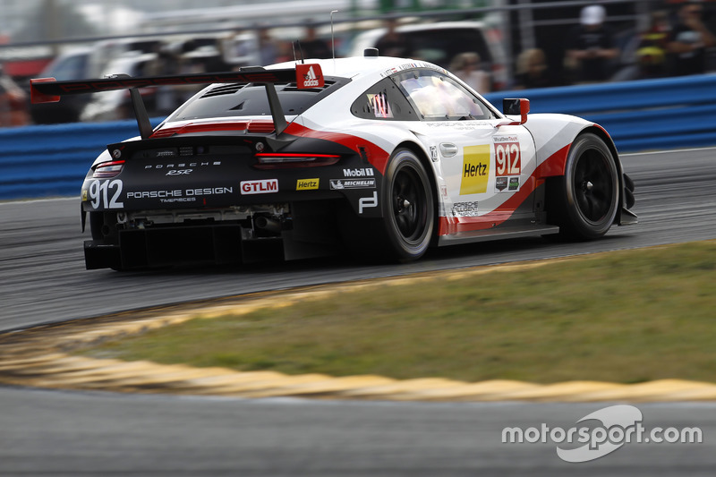 #912 Porsche Team North America Porsche 911 RSR: Kevin Estre, Laurens Vanthoor, Richard Lietz