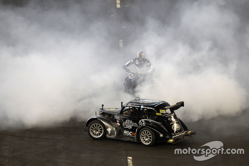 Terry Grant, stunt driver