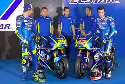 Andrea Iannone und Alex Rins mit der Suzuki GSX-RR für die MotoGP-Saison 2017