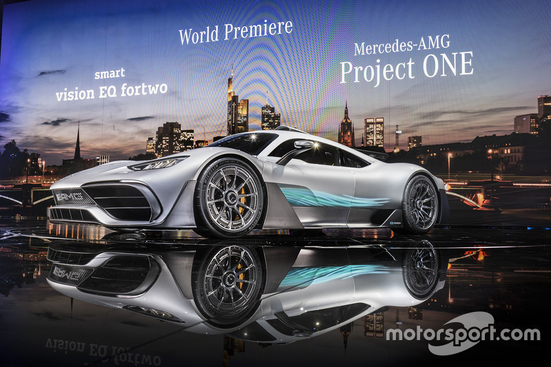 Mercedes-AMG Project ONE lansman aracı