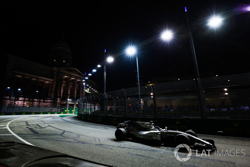 18. Lance Stroll, Williams FW40