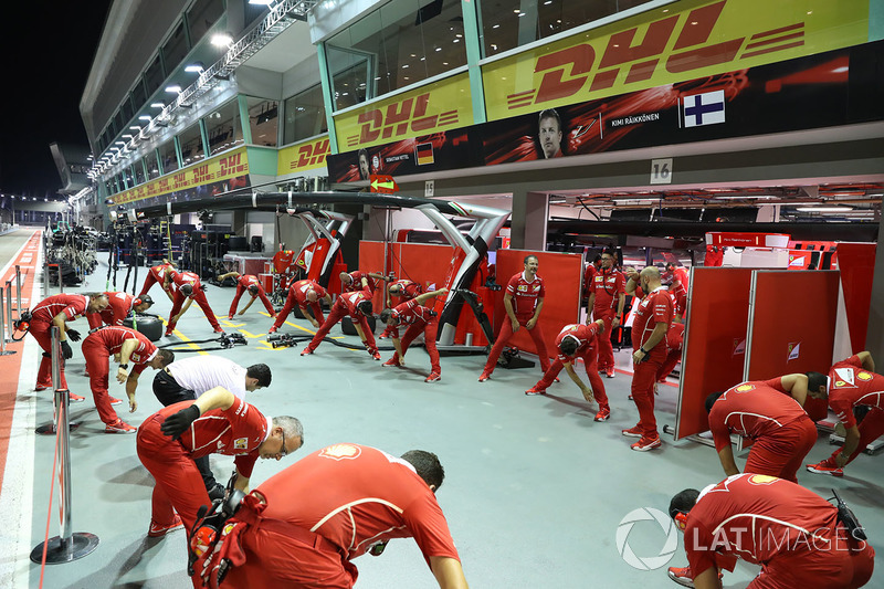 Ferrari mechanics warm up exercises