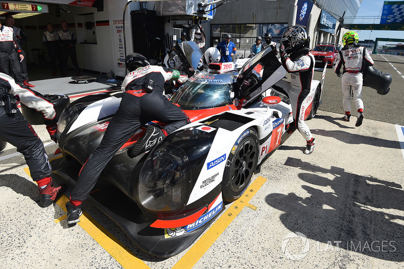 #7 Toyota Gazoo Racing Toyota TS050 Hybrid: Mike Conway, Kamui Kobayashi, Stéphane Sarrazin