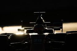 Kevin Magnussen, Haas VF-17