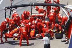 Sebastian Vettel, Ferrari SF70H, makes pit stop for a change of nose