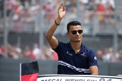 Pascal Wehrlein, Sauber, in the drivers parade