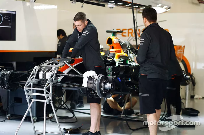 Opbouw van de McLaren MCL32