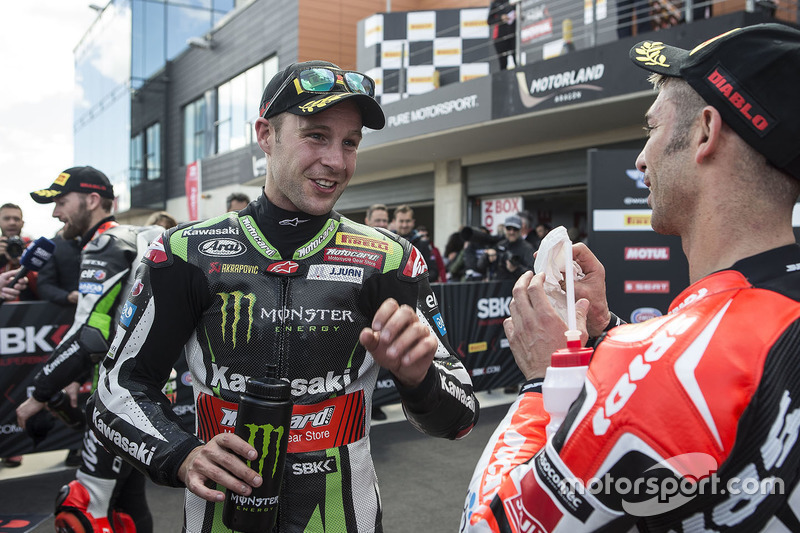 Il vincitore della gara Jonathan Rea, Kawasaki Racing