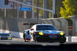 #912 Porsche Team North America Porsche 911 RSR: Kevin Estre, Laurens Vanthoor