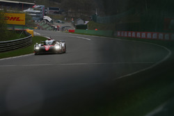 #8 Toyota Gazoo Racing Toyota TS050 Hybrid: Anthony Davidson, Sébastien Buemi, Kazuki Nakajima