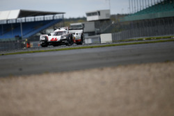 #1 Porsche Team Porsche 919 Hybrid: Neel Jani, Andre Lotterer, Nick Tandy