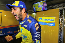 Thiago Camilo comemora pole no Velopark