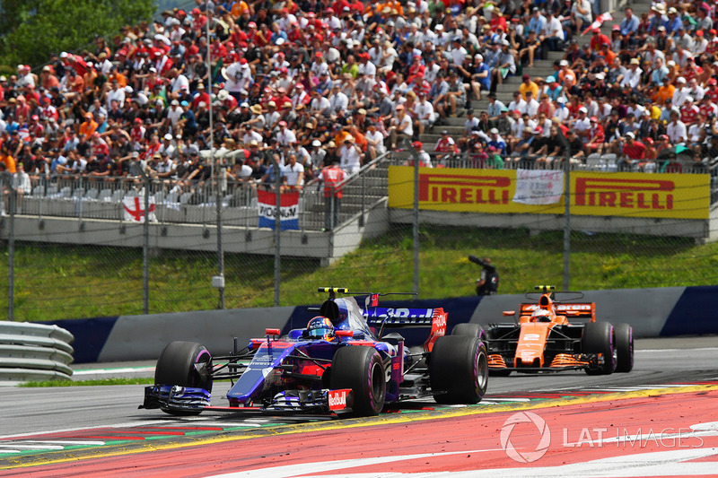 Giro 45 - Carlos Sainz Jr., Scuderia Toro Rosso STR12