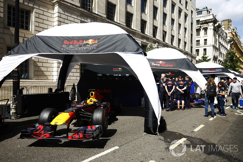 Tenda Red Bull Racing