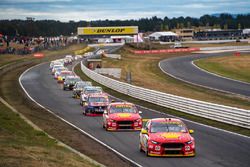 Fabian Coulthard, Team Penske Ford, Scott McLaughlin, Team Penske Ford