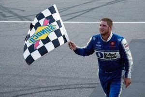 Race Winner Austin Hill, Hattori Racing Enterprises, Toyota Tundra