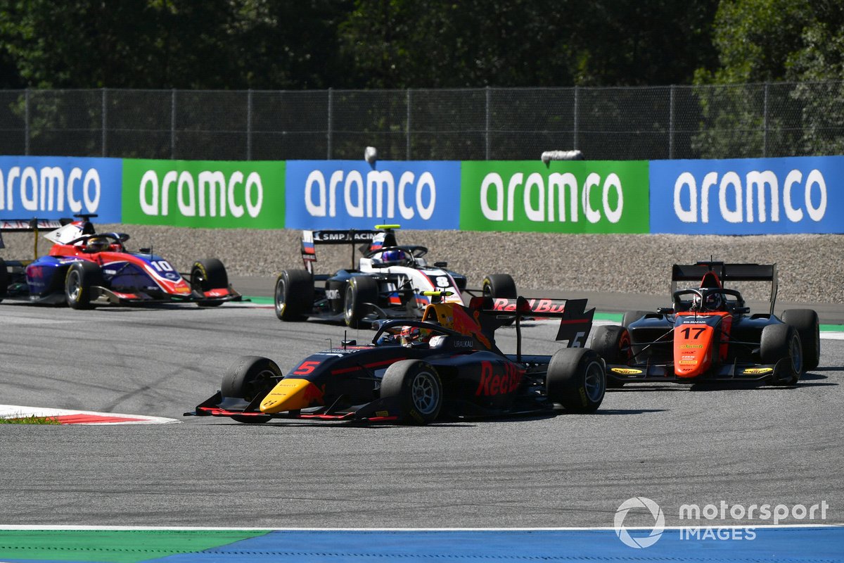 Liam Lawson, Hitech Grand Prix, precede Richard Verschoor, MP Motorsport, Alexander Smolvar, ART Grand Prix, e Lirim Zendeli, Trident
