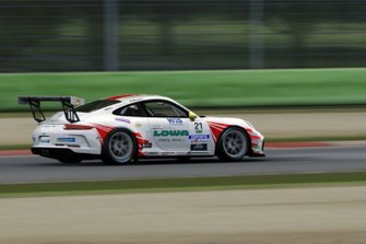 Azione in pista, Porsche Esports Carrera Cup Italia Prologo 2020