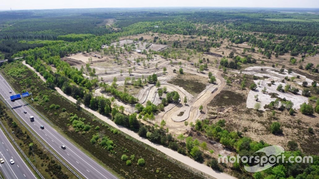 Luchtbeeld Motorsportclub Gelderland Midden