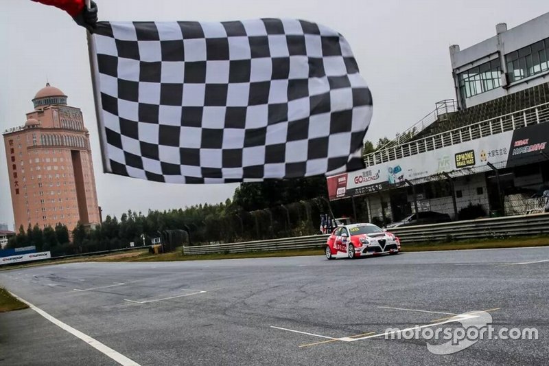 Ma Qing Hua, Freely Racing, Alfa Romeo Giulietta TCR