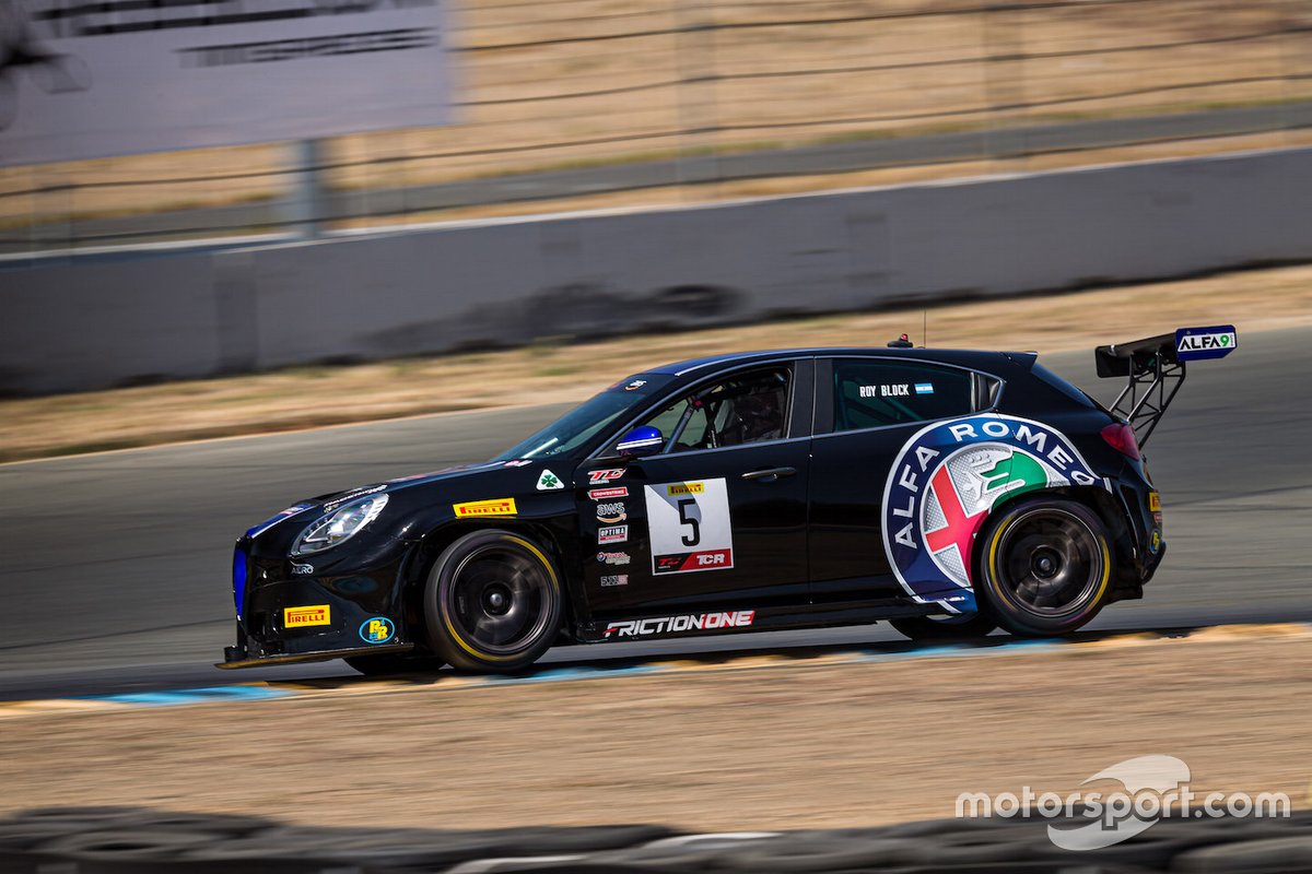 Roy Block, KMW Motorsports with TMR Engineering, Alfa Romeo Giulietta TCR