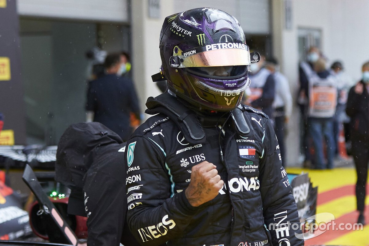 Lewis Hamilton, Mercedes-AMG Petronas F1 celebrates in Parc Ferme