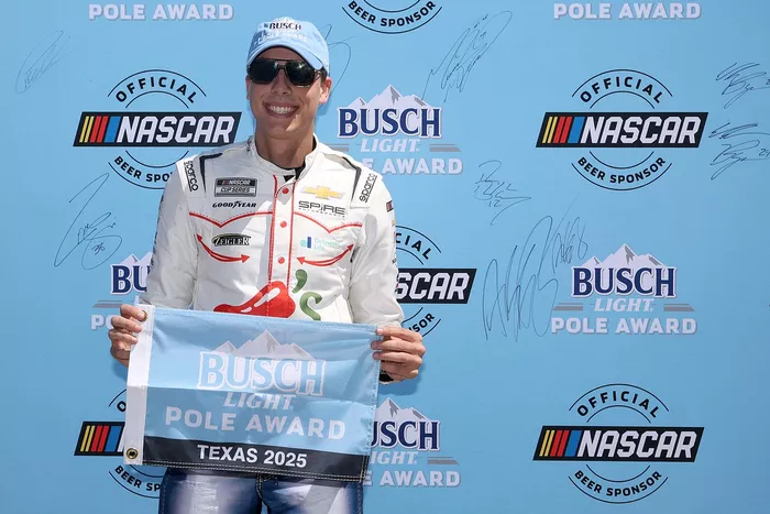 Carson Hocevar, Spire Motorsports Chevrolet