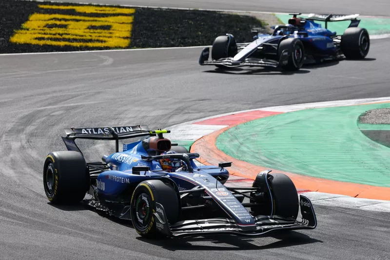 Carlos Sainz, Williams, Alexander Albon, Williams