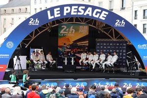 24 Hours of Le Mans – Friday scrutineering