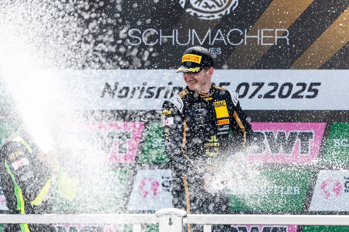 Podium: Jordan Pepper, Grasser Racing Team
