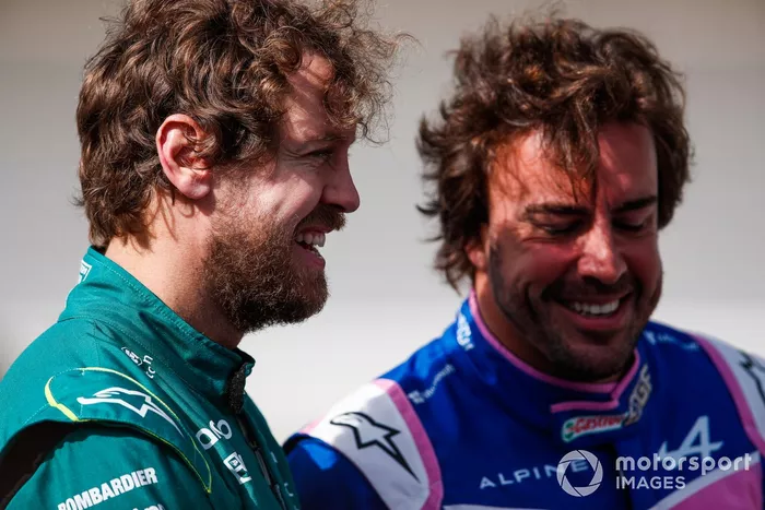 Sebastian Vettel, Aston Martin y Fernando Alonso, Alpine F1 Team