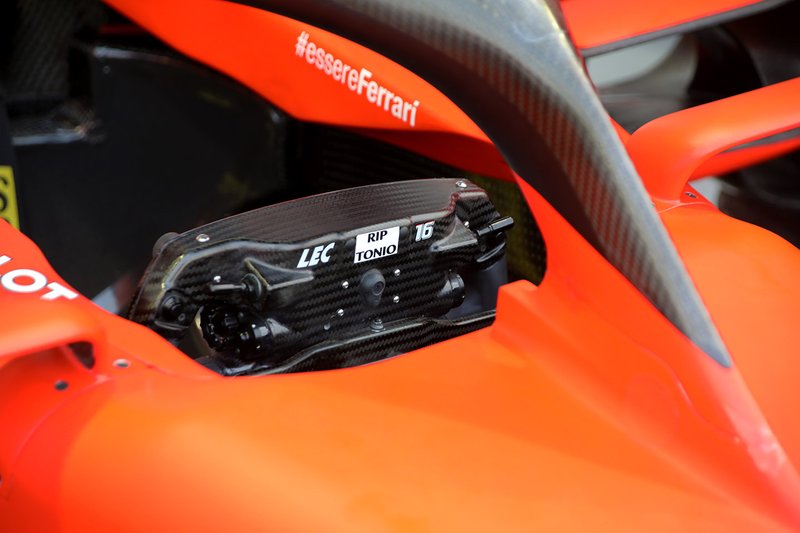 Charles Leclerc, Ferrari SF90, dettaglio del volante