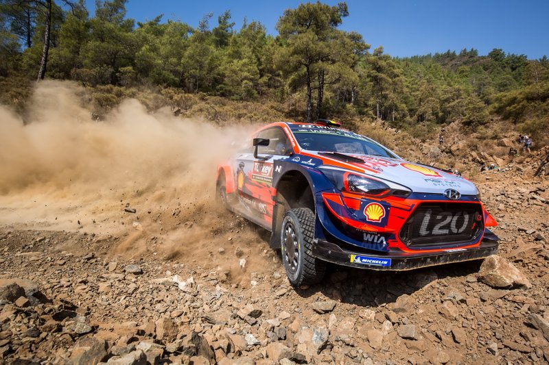 Thierry Neuville, Nicolas Gilsoul, Hyundai Motorsport Hyundai i20 Coupe WRC