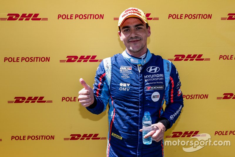 Pole sitter Norbert Michelisz, BRC Hyundai N Squadra Corse Hyundai i30 N TCR