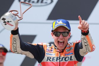 Podio: il vincitore della gara Marc Marquez, Repsol Honda Team