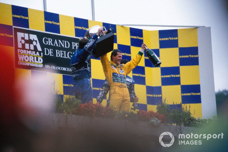 Podio: il vincitore della gara Michael Schumacher, Benetton, secondo classificato Nigel Mansell, Williams, terzo classificato Riccardo Patrese, Williams