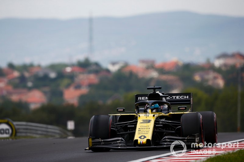 Daniel Ricciardo, Renault F1 Team R.S.19